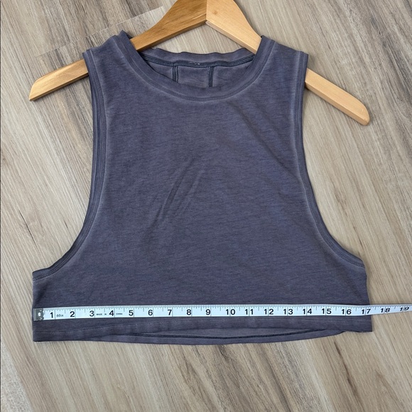 Lululemon Athletica Women’s Sleeveless Crop Top – Dark Purple/Grey – Est. 8 - Picture 3 of 4